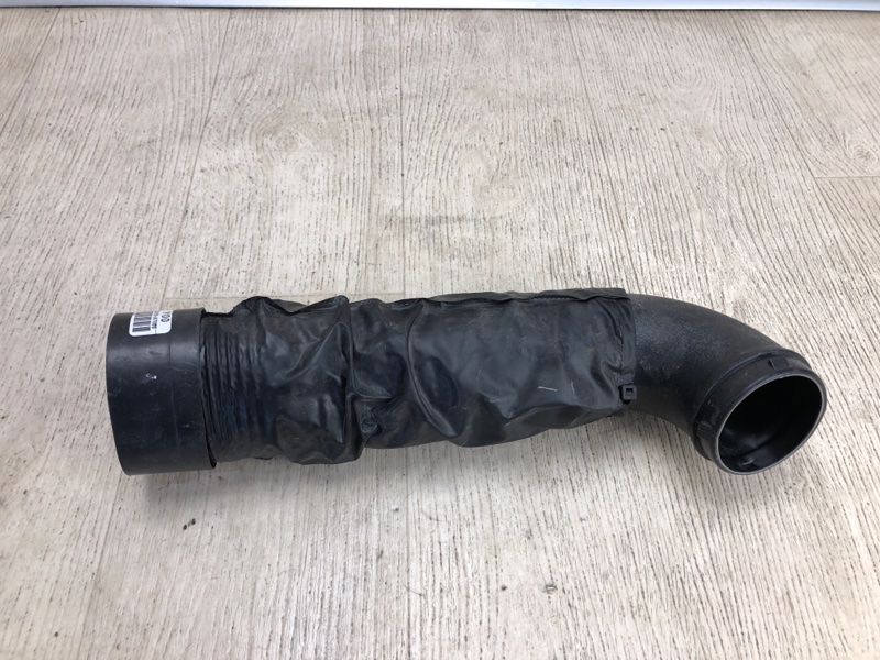 Патрубок воздушного фильтра KIA FORTE YD 12- 2013 YD 1.8 G4NB 28210-A7000 Б/У