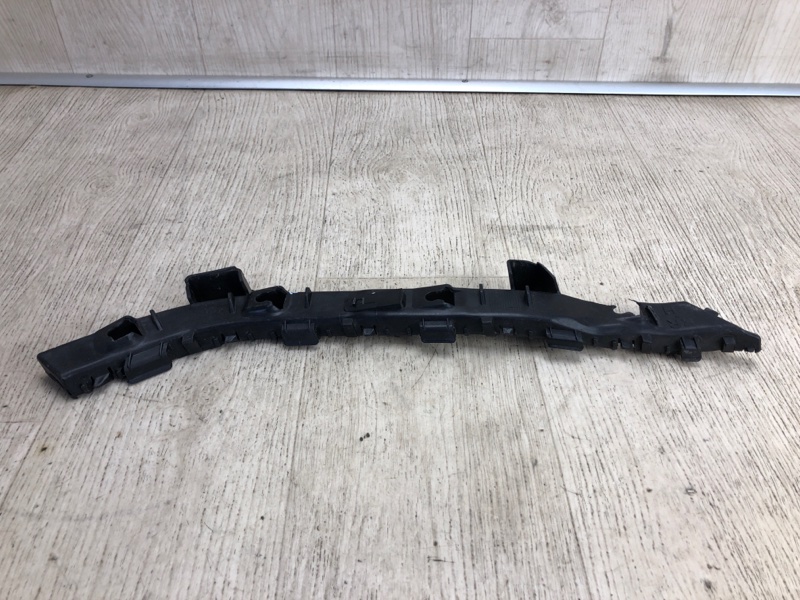 Кронштейн заднего бампера правый KIA FORTE YD 12- YD 1.8 G4NB