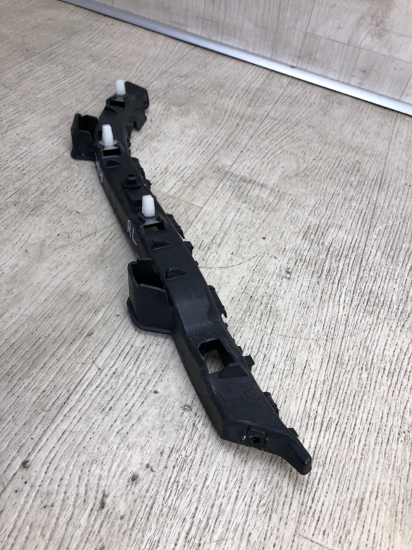 Кронштейн заднего бампера левый FORTE YD 12- 2013 YD 1.8 G4NB