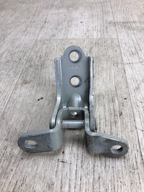 Петля двери нижняя задняя левая KIA FORTE YD 12- YD 1.8 G4NB