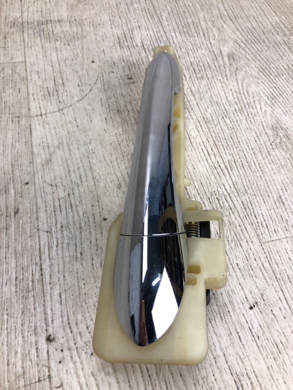 Ручка двери наружная задняя правая SONATA YF 10-14 2012 YF 2.4 G4KK Ручка двери наружная задняя правая SONATA YF 10-14 2012 YF 2.4 G4KK