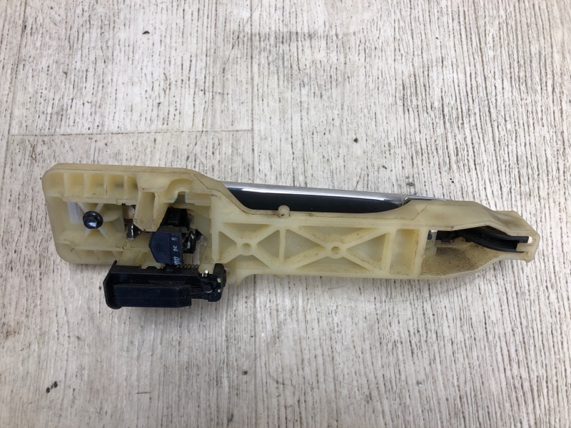 Ручка двери наружная задняя левая SONATA YF 10-14 2012 YF 2.4 G4KK Ручка двери наружная задняя левая SONATA YF 10-14 2012 YF 2.4 G4KK