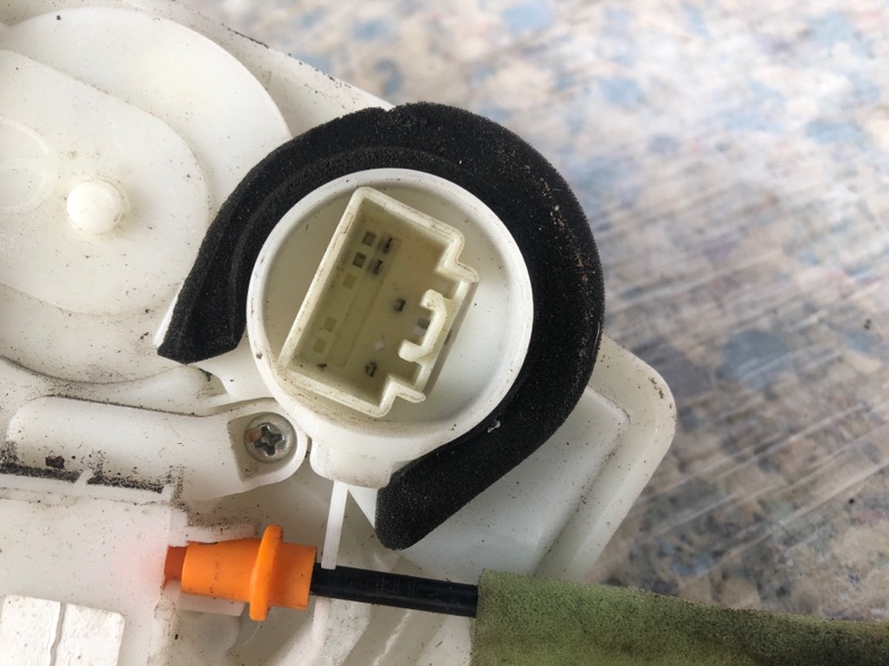 Замок двери задний левый CX-5 (KE) 11-17 2014 Внедорожник 2.5