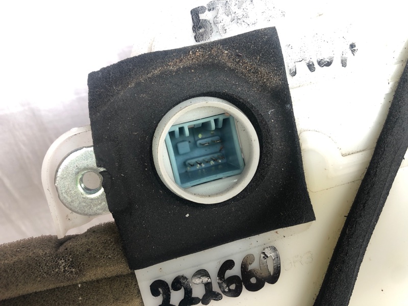 Замок двери передний правый MDX (YD2) 06-13 2009 Внедорожник 3.7 J37A1 Замок двери передний правый MDX (YD2) 06-13 2009 Внедорожник 3.7 J37A1