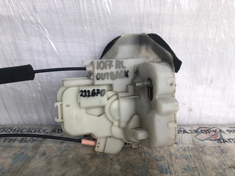 Замок двери задний левый OUTBACK 09-14 BR 2010 2.5 EJ253
