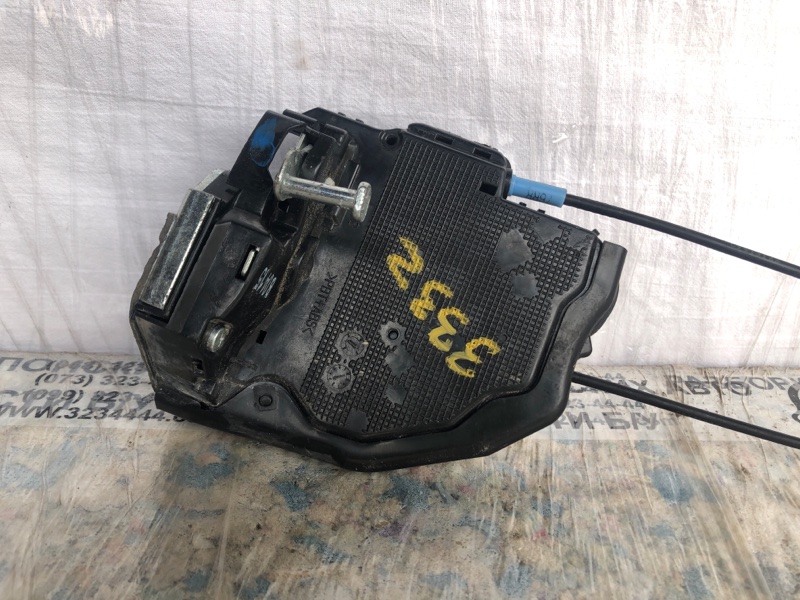 Замок двери задний левый VENZA 09-16 2015 Минивэн 3.5 2GR-FE Замок двери задний левый VENZA 09-16 2015 Минивэн 3.5 2GR-FE