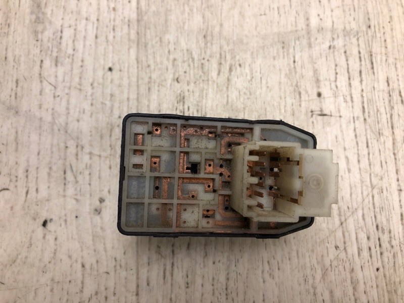 Блок управления зеркалами SONATA YF 10-14 2012 YF 2.4 G4KK