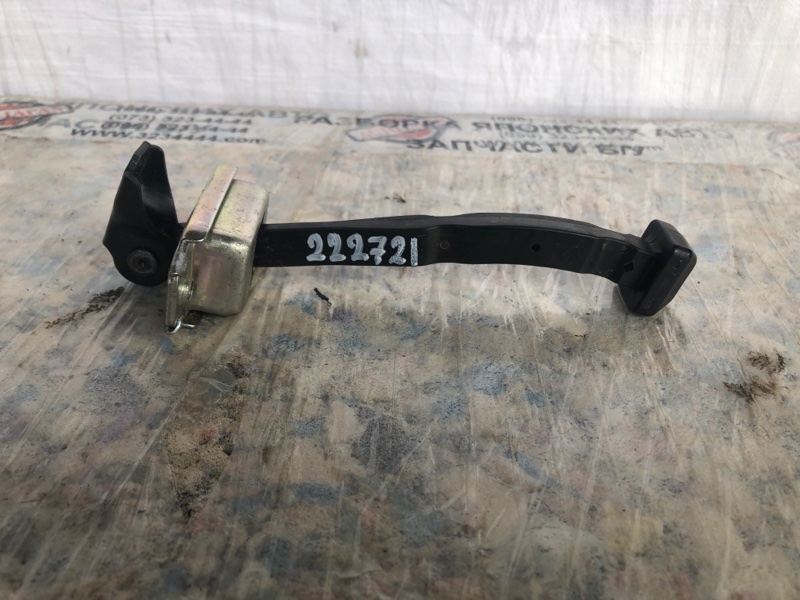 Ограничитель двери передний правый NISSAN MURANO Z52 14- Внедорожник 3.5 VQ35DE Ограничитель двери передний правый NISSAN MURANO Z52 14- Внедорожник 3.5 VQ35DE