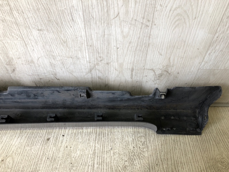 Накладка порога наружная правая SONATA YF 10-14 2012 YF 2.4 G4KK Накладка порога наружная правая SONATA YF 10-14 2012 YF 2.4 G4KK