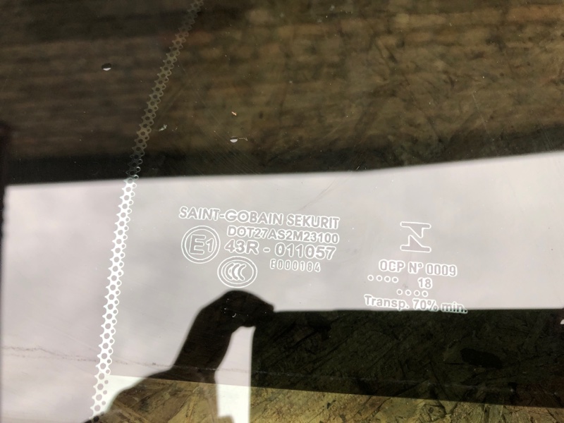 Стекло двери глухое заднее правое QX30 16-20 2019 Внедорожник 2.0 20PET