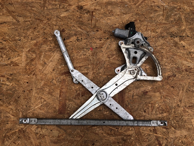 Запчасть стеклоподъемник передний правый TOYOTA AVALON 05-12 2007 Седан 3.5 2GR-FE 69801-AC020 Б/У Стеклоподъемник передний правый TOYOTA AVALON 05-12 2007 Седан 3.5 2GR-FE 69801-AC020 Б/У