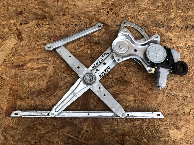 Запчасть стеклоподъемник передний правый TOYOTA VENZA 09-16 2015 Минивэн 3.5 2GR-FE 69801-0T010 Б/У Стеклоподъемник передний правый TOYOTA VENZA 09-16 2015 Минивэн 3.5 2GR-FE 69801-0T010 Б/У