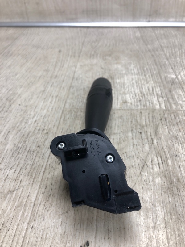 Подрулевой переключатель правый PATRIOT 10-17 2015 MK74 2.4 ED3 Подрулевой переключатель правый PATRIOT 10-17 2015 MK74 2.4 ED3