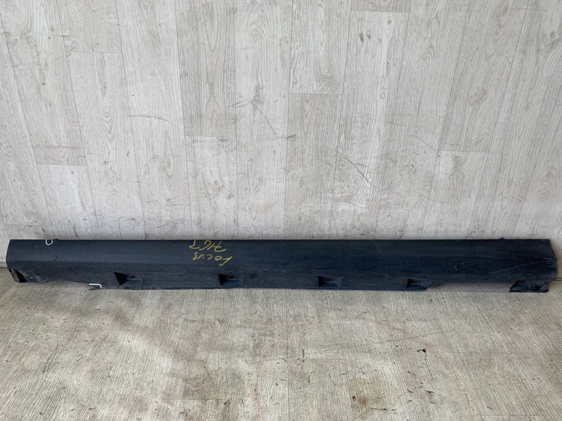 Накладка порога наружная левая FORD FOCUS 10-18 2014 BK 2.0 XQDA CP9Z-581017-7B Б/У