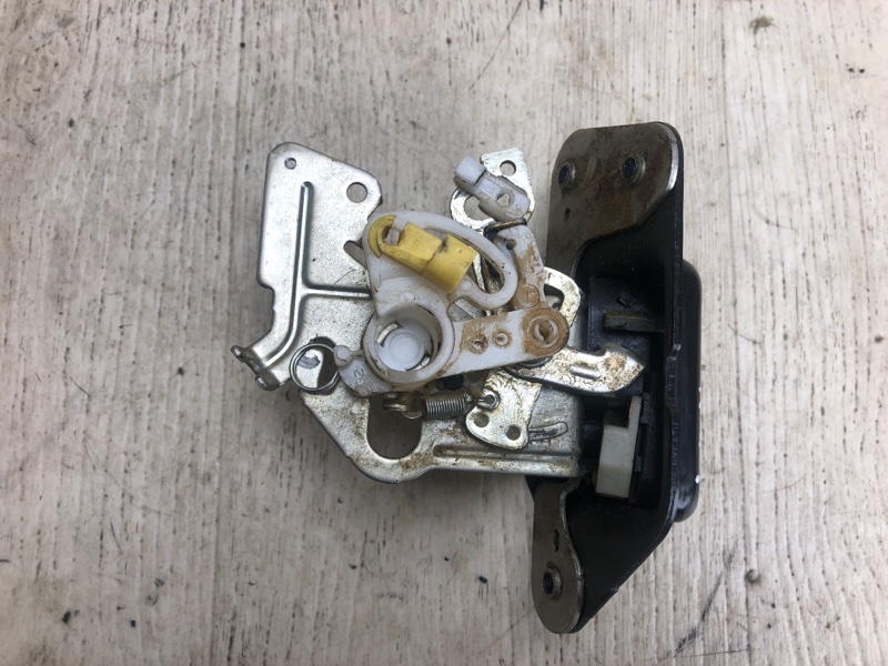 Замок крышки багажника PATRIOT 10-17 2015 MK74 2.4 ED3 Замок крышки багажника PATRIOT 10-17 2015 MK74 2.4 ED3