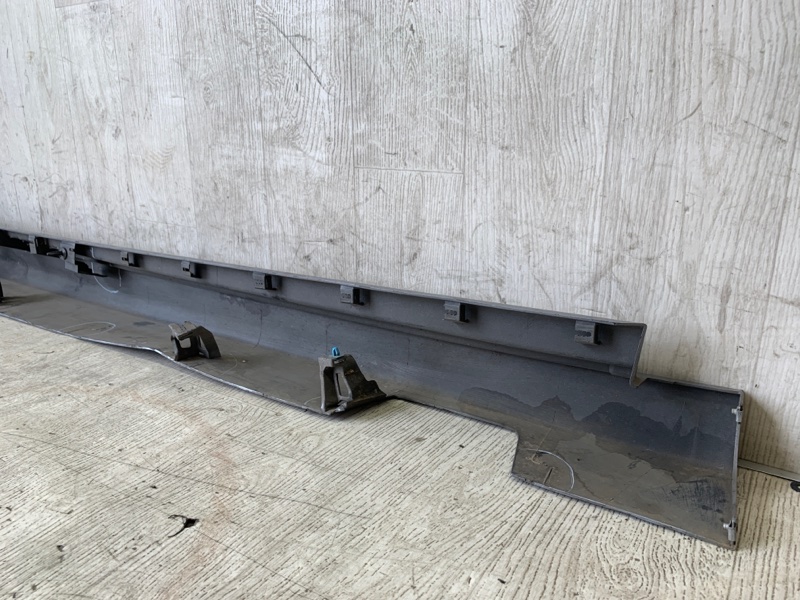 Накладка порога наружная левая 200 14-16 2016 UF 2.4 ED6