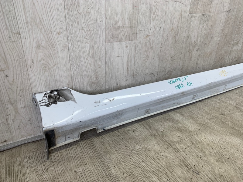 Накладка порога наружная правая HYUNDAI SONATA LF 2014- LF 2.4 G4KJ