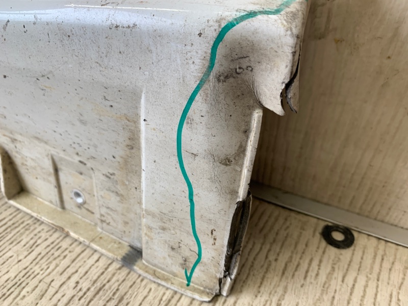 Накладка порога наружная правая SONATA LF 2014- 2015 LF 2.4 G4KJ