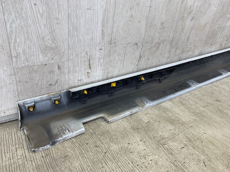 Накладка порога наружная правая SONATA LF 2014- 2015 LF 2.4 G4KJ