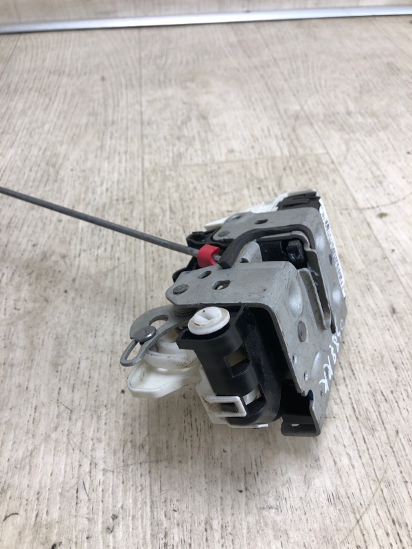 Замок двери задний правый PATRIOT 10-17 2015 MK74 2.4 ED3 Замок двери задний правый PATRIOT 10-17 2015 MK74 2.4 ED3