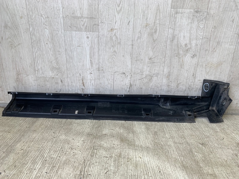 Накладка порога наружная передняя левая COMPASS 06-16 2013 MK49 2.4 ED3 Накладка порога наружная передняя левая COMPASS 06-16 2013 MK49 2.4 ED3