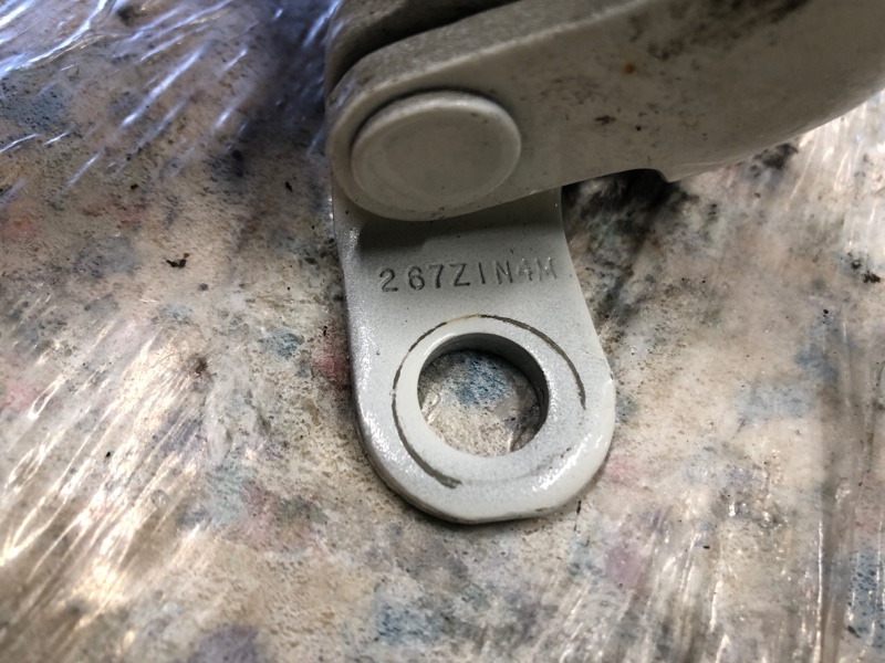 Петля двери нижняя передняя левая MDX (YD3) 13-21 2015 Внедорожник 3.5