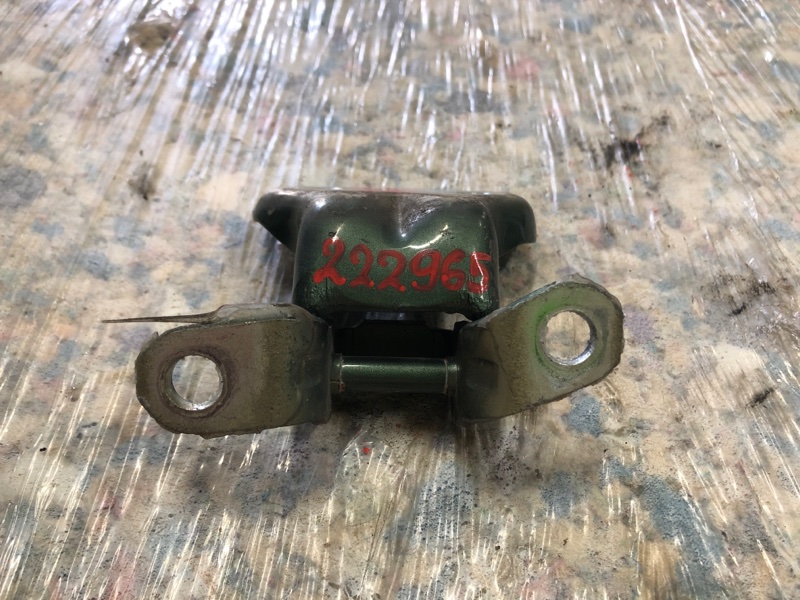 Петля двери верхняя передняя правая OUTBACK 09-14 BR 2010 2.5 EJ253 Петля двери верхняя передняя правая OUTBACK 09-14 BR 2010 2.5 EJ253