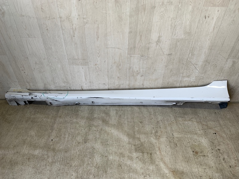 Накладка порога наружная левая HYUNDAI SONATA YF 10-14 2014 YF 2.0 G4KH 87751-3Q700 Б/У