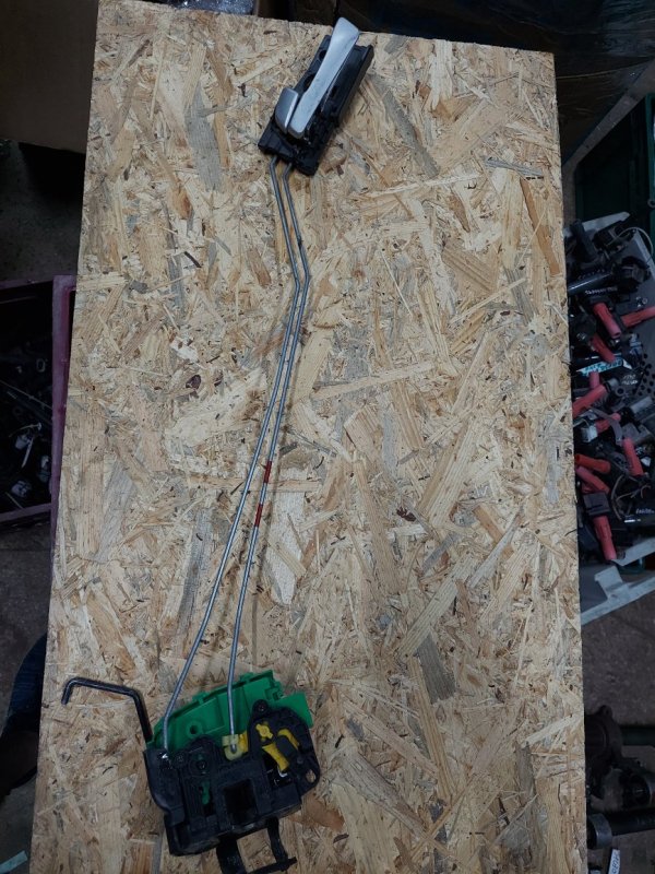 Замок двери задний левый HYUNDAI ACCENT RB 10- Хетчбек 1.6 Замок двери задний левый HYUNDAI ACCENT RB 10- Хетчбек 1.6