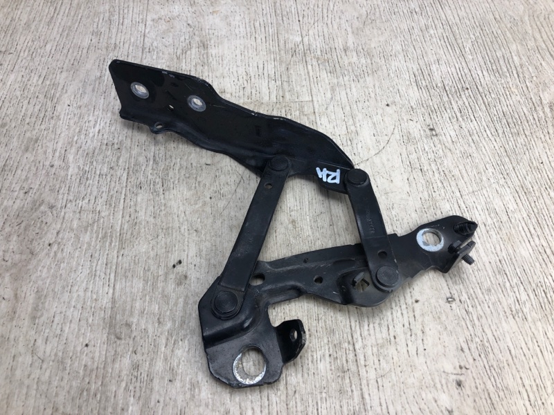 Запчасть петля капота правая JEEP COMPASS 06-16 2014 MK49 2.0 ECN 68086320AD Б/У Петля капота правая JEEP COMPASS 06-16 2014 MK49 2.0 ECN 68086320AD Б/У