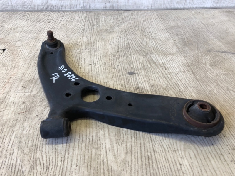 Рычаг передней подвески нижний правый RIO UB 2011-2017 2012 UB 1.6 G4FD Рычаг передней подвески нижний правый RIO UB 2011-2017 2012 UB 1.6 G4FD