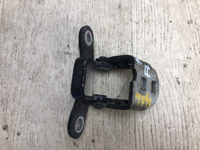 Запчасть петля двери верхняя передняя левая JEEP COMPASS 06-16 2014 MK49 2.0 ECN 5074257AB Б/У Петля двери верхняя передняя левая JEEP COMPASS 06-16 2014 MK49 2.0 ECN 5074257AB Б/У