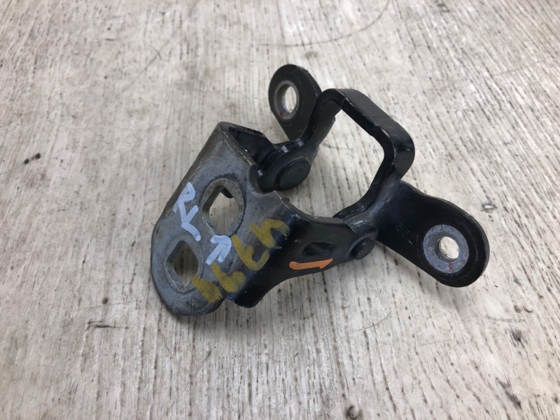 Петля двери верхняя задняя левая COMPASS 06-16 2014 MK49 2.0 ECN Петля двери верхняя задняя левая COMPASS 06-16 2014 MK49 2.0 ECN