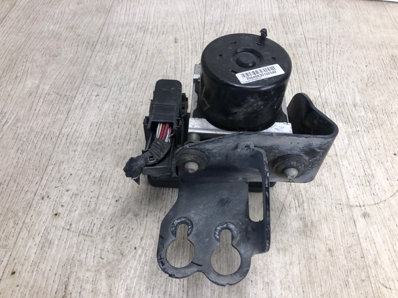 Блок ABS COMPASS 06-16 2014 MK49 2.0 ECN Блок ABS COMPASS 06-16 2014 MK49 2.0 ECN