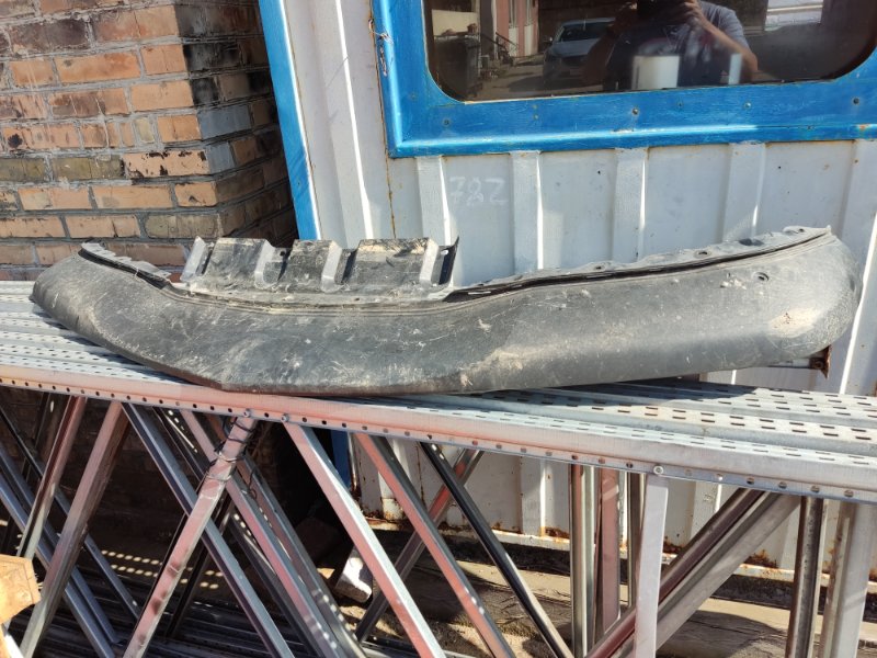 Накладка бампера ACURA MDX (YD3) 13-21 Б/У