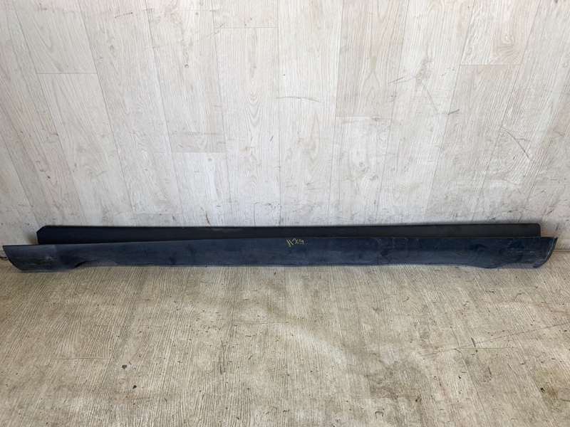 Запчасть накладка порога наружная левая JEEP CHEROKEE 14- 2017 KL 2.4 ED6 1YW37RXFAH Б/У Накладка порога наружная левая JEEP CHEROKEE 14- 2017 KL 2.4 ED6 1YW37RXFAH Б/У