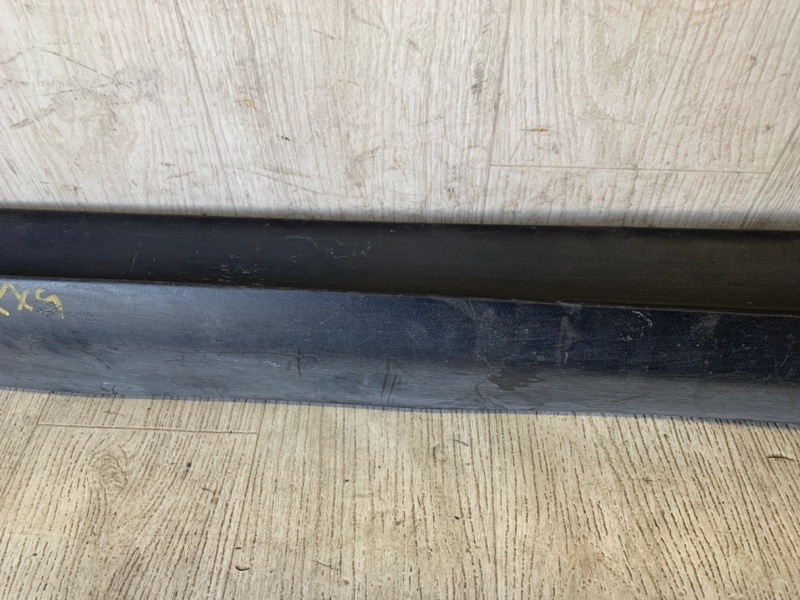 Накладка порога наружная левая CHEROKEE 14- 2017 KL 2.4 ED6 Накладка порога наружная левая CHEROKEE 14- 2017 KL 2.4 ED6