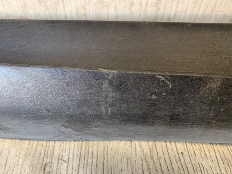 Накладка порога наружная левая CHEROKEE 14- 2017 KL 2.4 ED6 Накладка порога наружная левая CHEROKEE 14- 2017 KL 2.4 ED6