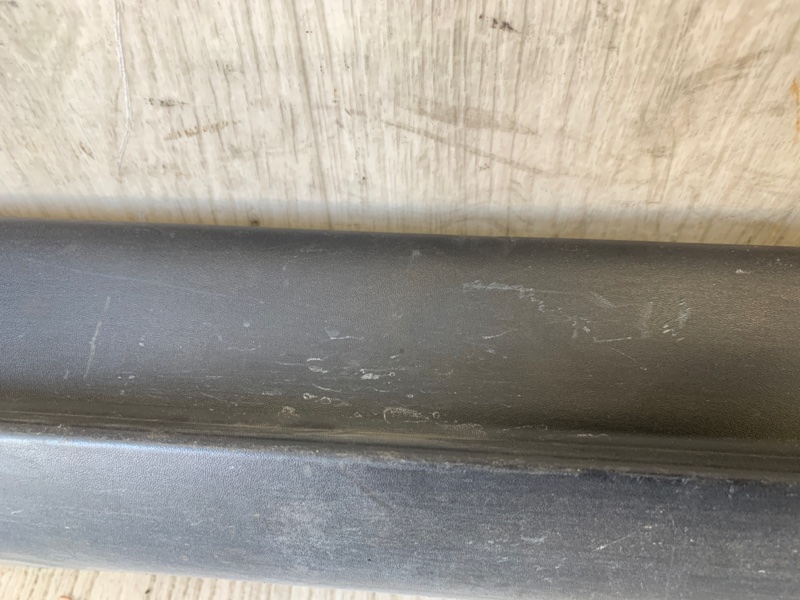 Накладка порога наружная левая CHEROKEE 14- 2017 KL 2.4 ED6 Накладка порога наружная левая CHEROKEE 14- 2017 KL 2.4 ED6