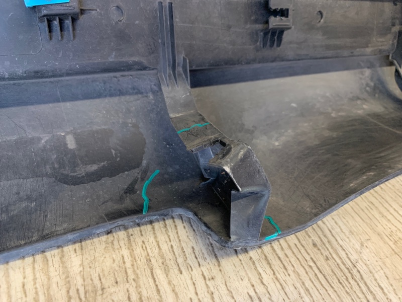 Накладка порога наружная левая CHEROKEE 14- 2017 KL 2.4 ED6 Накладка порога наружная левая CHEROKEE 14- 2017 KL 2.4 ED6