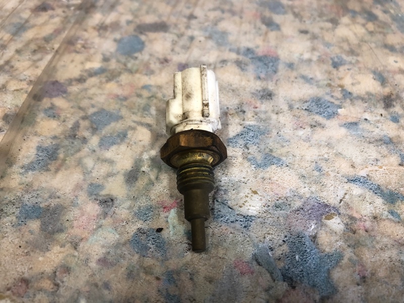 Датчик температуры охлаждающей жидкости TOYOTA SIENNA 11-16 2015 Минивэн 3.5 2GR-FE 89422-33030 Б/У