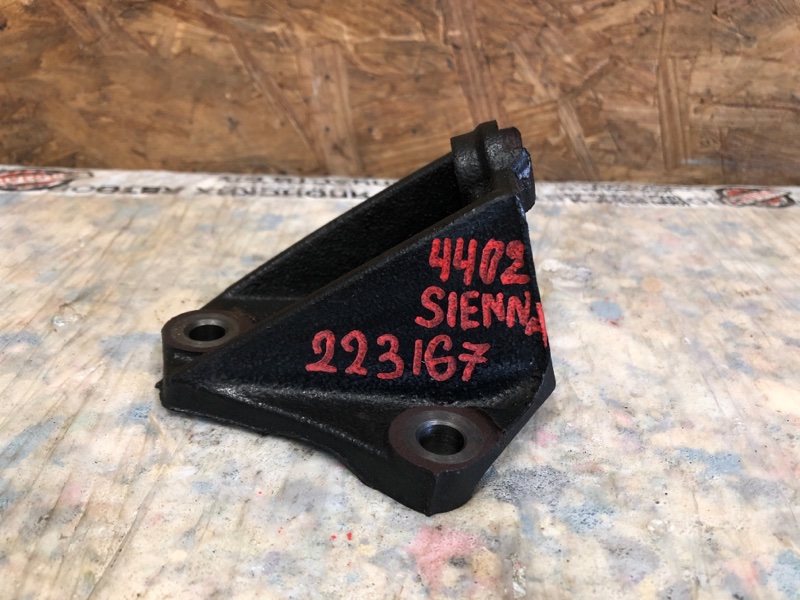 Кронштейн двигателя передний SIENNA 11-16 2015 Минивэн 3.5 2GR-FE