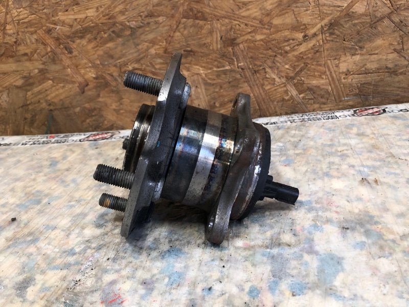 Ступица задняя левая VENZA 09-16 2015 Минивэн 3.5 2GR-FE Ступица задняя левая VENZA 09-16 2015 Минивэн 3.5 2GR-FE