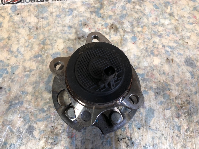 Ступица задняя левая TOYOTA VENZA 09-16 Минивэн 3.5 2GR-FE Ступица задняя левая TOYOTA VENZA 09-16 Минивэн 3.5 2GR-FE