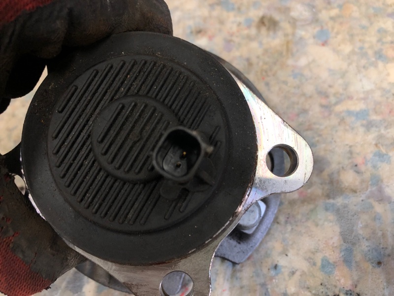 Ступица задняя левая VENZA 09-16 2015 Минивэн 3.5 2GR-FE Ступица задняя левая VENZA 09-16 2015 Минивэн 3.5 2GR-FE