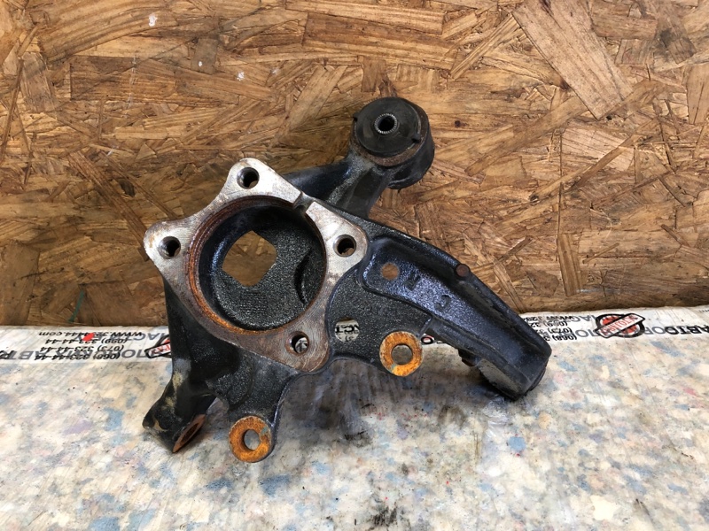 Цапфа задняя правая TOYOTA VENZA 09-16 2015 Минивэн 3.5 2GR-FE 42304-0T010 Б/У