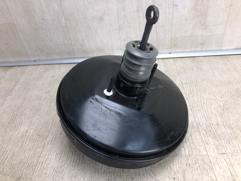 Запчасть вакуумный усилитель тормозов JEEP COMPASS 06-16 2014 MK49 2.0 ECN 5175098AB Б/У Вакуумный усилитель тормозов JEEP COMPASS 06-16 2014 MK49 2.0 ECN 5175098AB Б/У