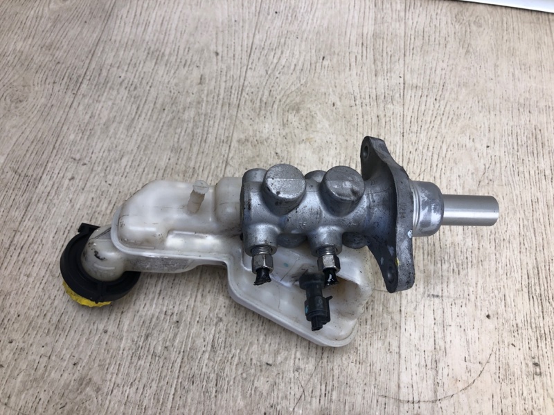 Главный тормозной цилиндр COMPASS 06-16 2014 MK49 2.0 ECN Главный тормозной цилиндр COMPASS 06-16 2014 MK49 2.0 ECN