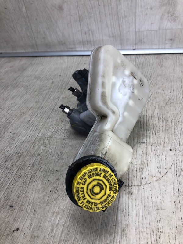 Главный тормозной цилиндр COMPASS 06-16 2014 MK49 2.0 ECN Главный тормозной цилиндр COMPASS 06-16 2014 MK49 2.0 ECN