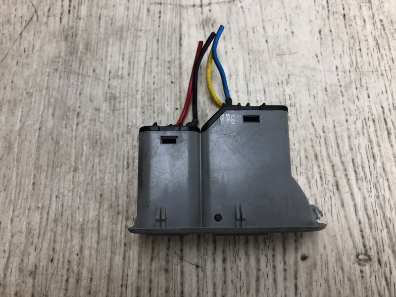 Кнопка открывания багажника внутренняя OPTIMA TF 11-16 2011 TF 2.4 G4KJ